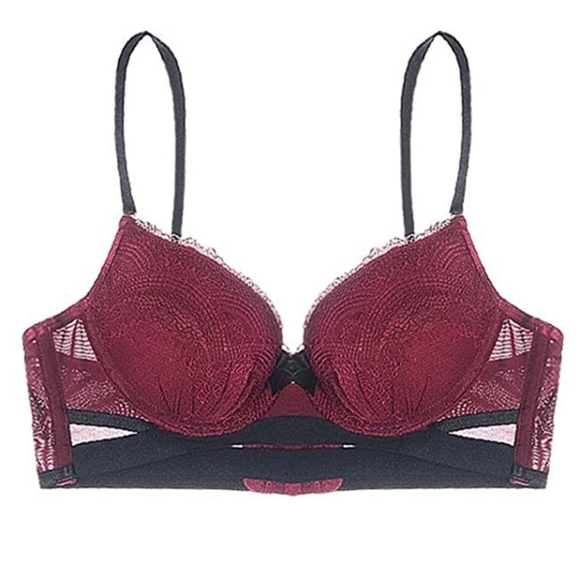 FREE•ADD•ON•🆕Beautiful Dark Red Push Up Bra - Picture 1 of 2